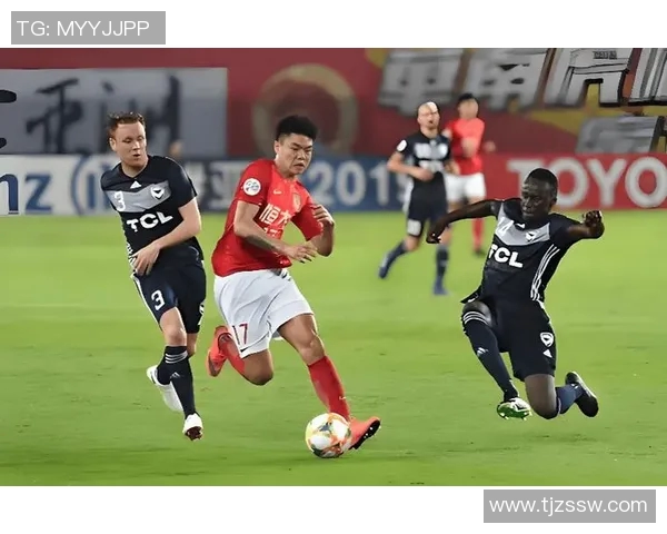 墨尔本胜利与纽卡斯尔精彩对决直播全程回顾与分析