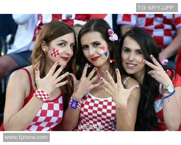 光州与城南足球比赛激战正酣球迷热情高涨期待精彩瞬间