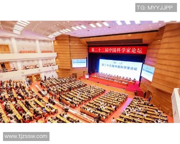 亚当斯的传奇人生与影响力探秘：从科学家到人类思想的引领者